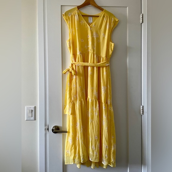 NWOT Yellow Maxi Sleeveless Dress - Picture 1 of 5